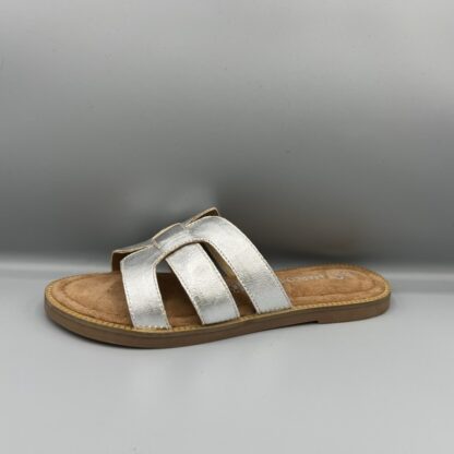 133 Marco Tozzi slippers goud