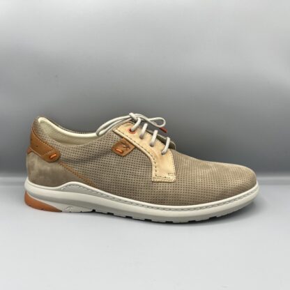 409  Fluchos sneakers beige