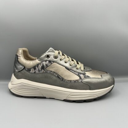 064 Xsensible sneakers zilver metallic