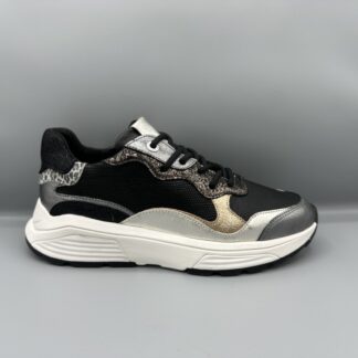 068 Xsensible sneakers zwart zilver goud