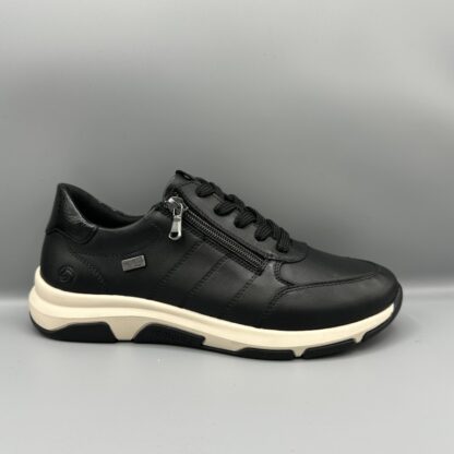 095 Remonte sneakers zwart