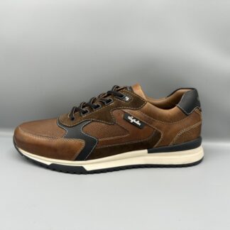 240  Australian sneakers cognac
