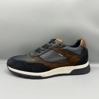 263  Fluchos sneakers blauw bruin