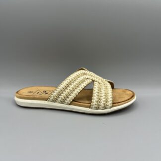 047 Bridge slippers beige