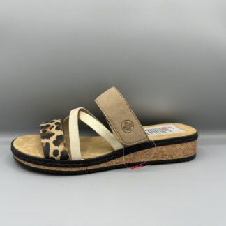 178 Rieker slippers beige panter