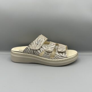 270 Rohde slippers wit zwart zebraprint