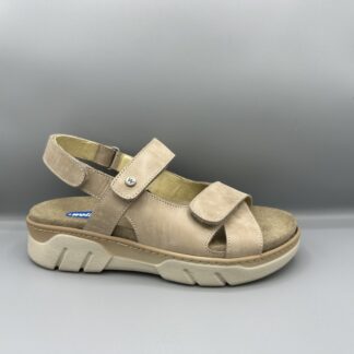 284 Wolky sandalen beige