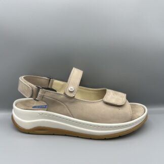 286 Wolky sandalen beige