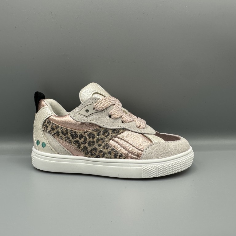 061 Bunnies jr. sneakers zalm roze panter