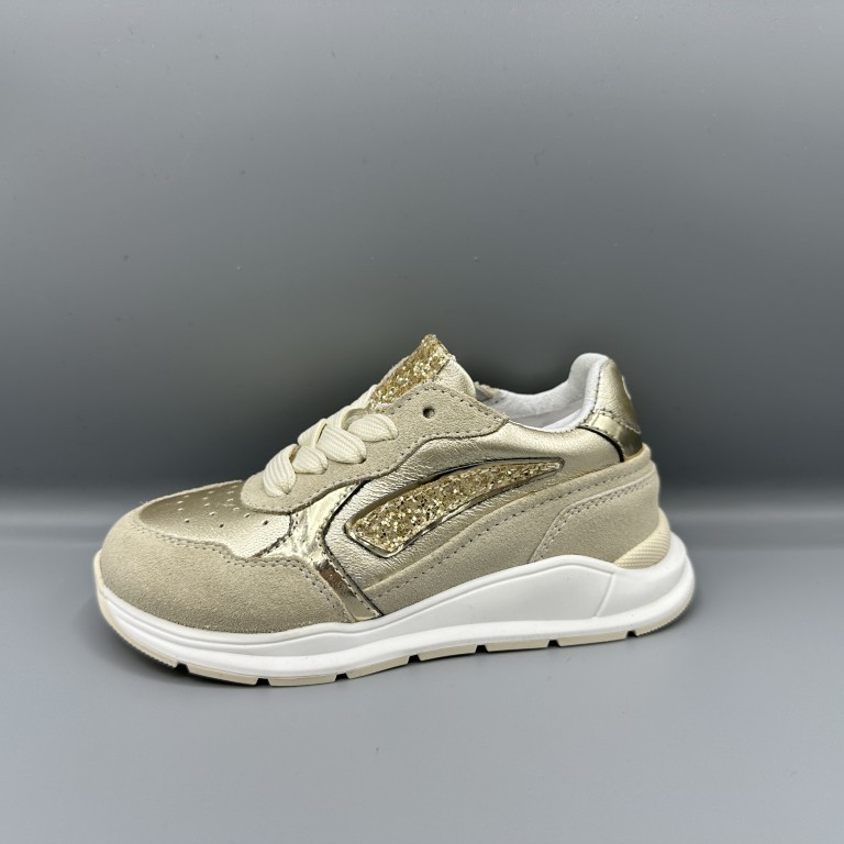 154 Pinocchio sneakers beige goud