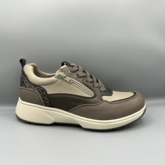 051 Xsensible sneakers beige brons