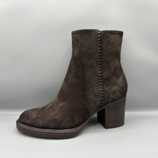 086 Tamaris laarsje bruin